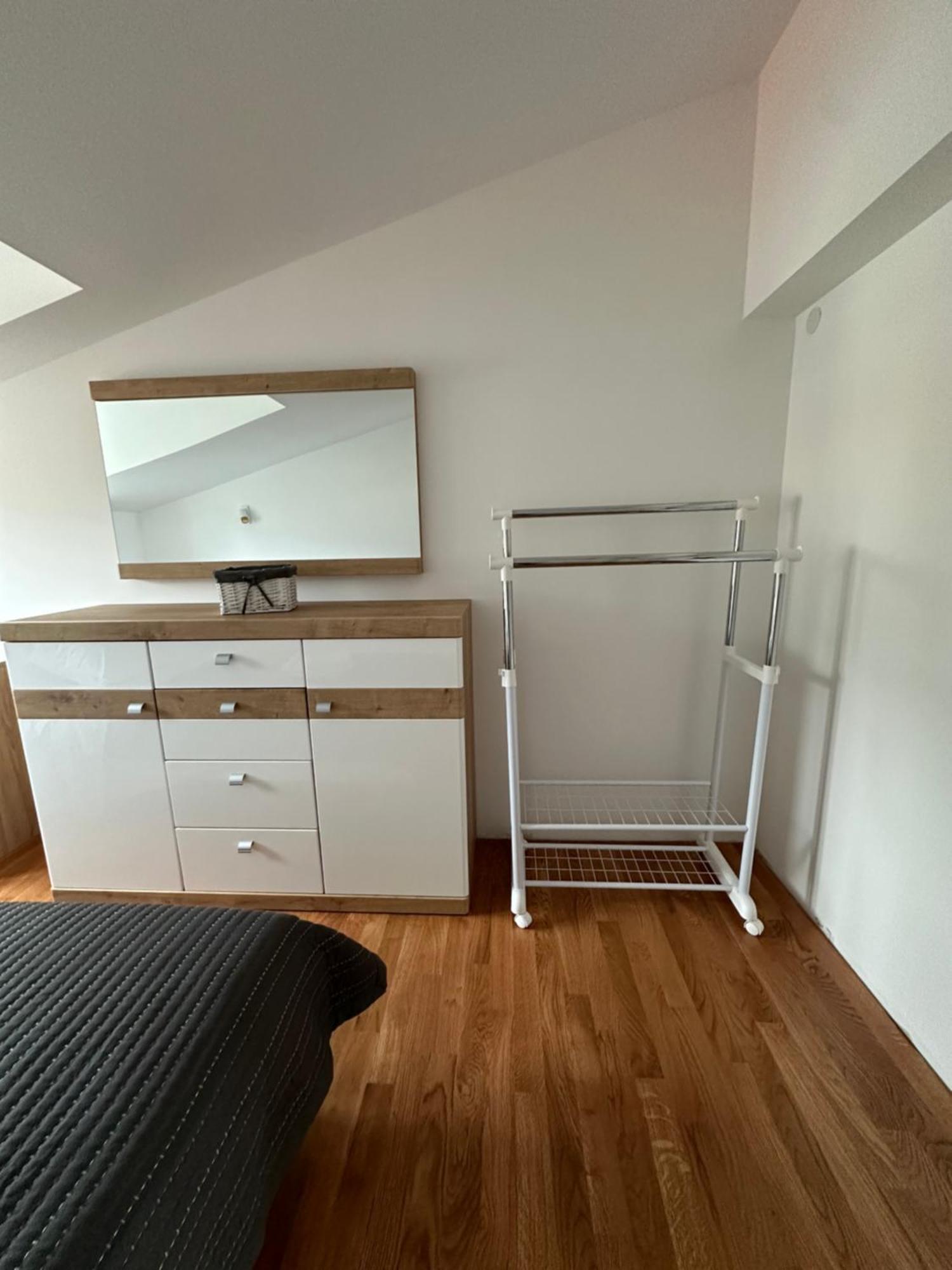 Bee House Suite - Brand New Apartment 100 M From Sea Kaštela Εξωτερικό φωτογραφία